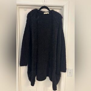 Lovestitch Cozy Black hooded Sweater. Size M/L